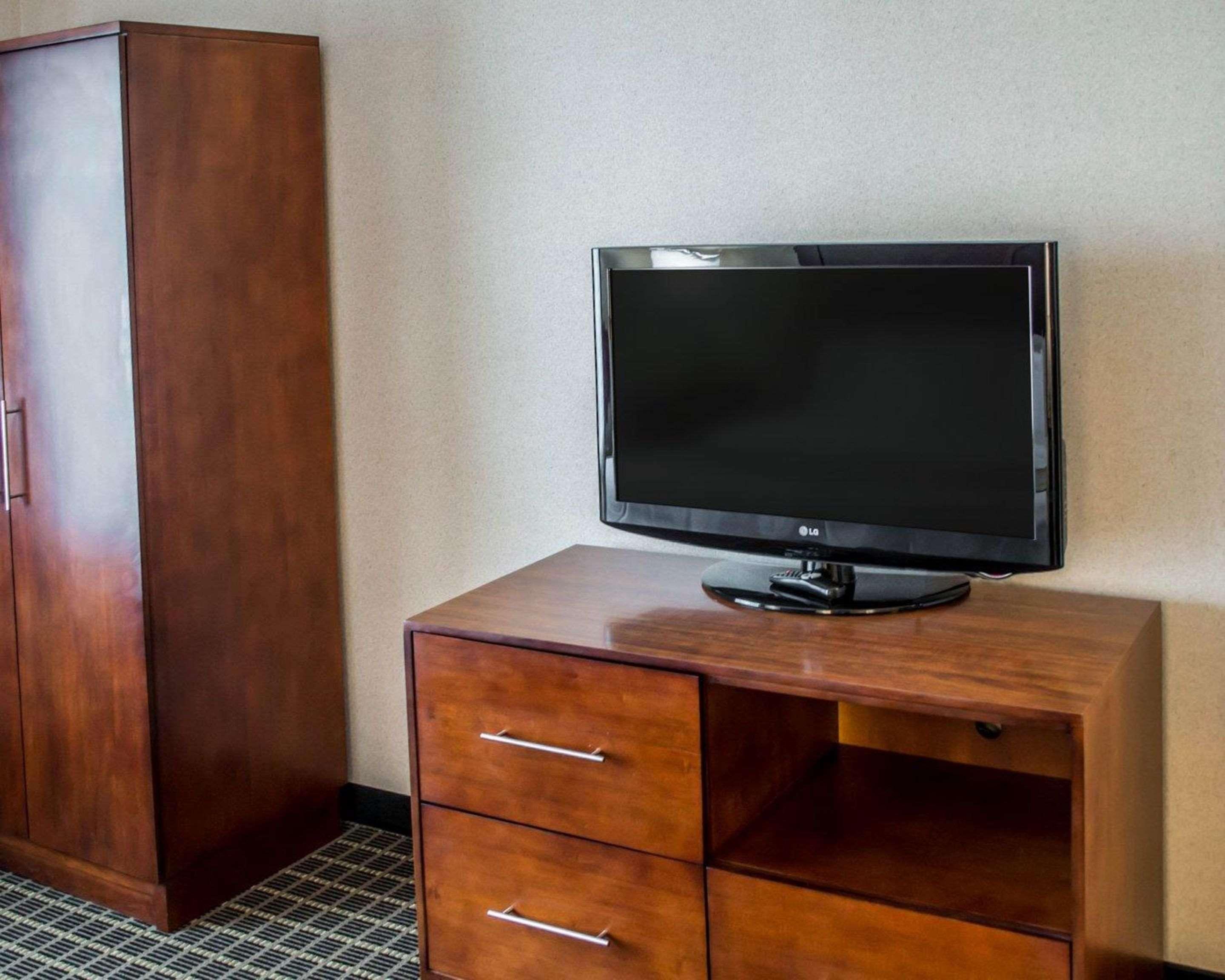 Comfort Southwest Hotel