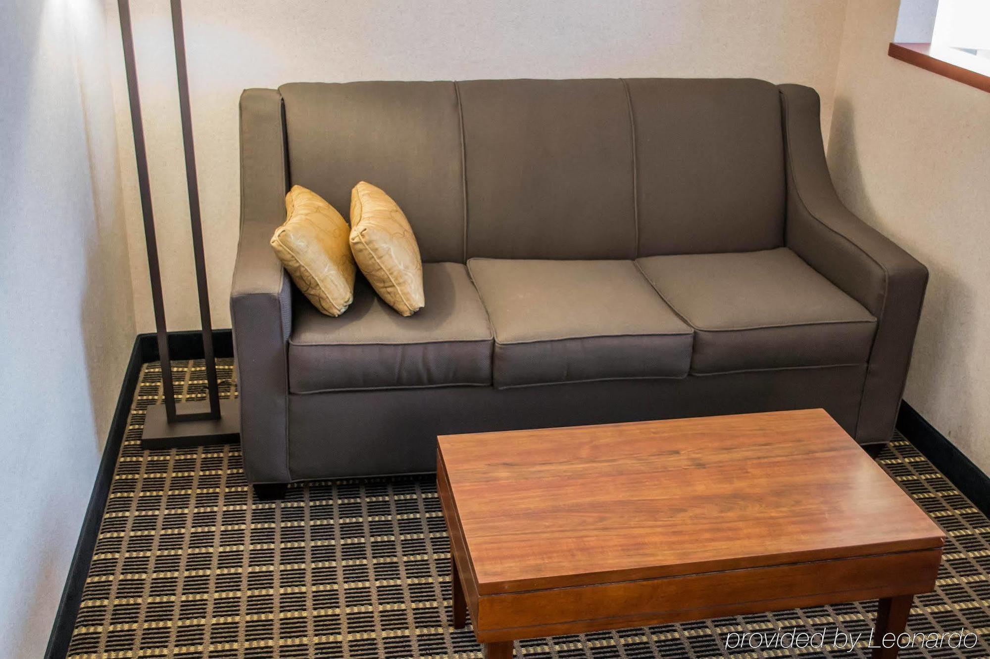 Hotel Comfort Southwest 3*